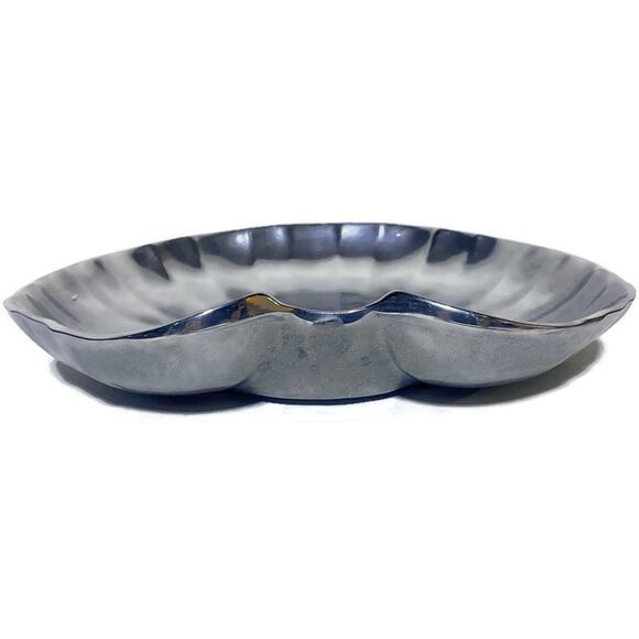 Wilton Metal Silver Clam Dish Serving Platter 11.75 x 9.5 x 2.25 - Picture 4 of 10